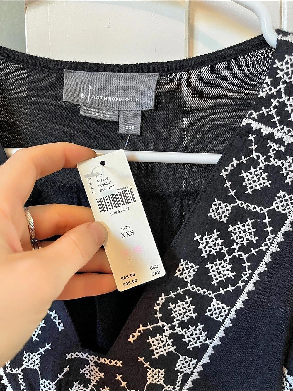 Anthropologie Embroidered Blouse in Black & White Size XXS NWT - Picture 2 of 3